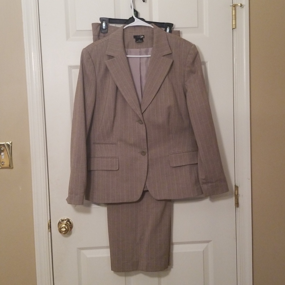 East 5th Business Suit